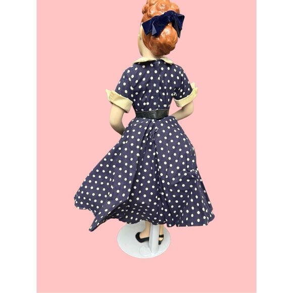 Lucille Ball / I Love Lucy / Hamilton Collection Fine Porcelain 18” Doll / IOB - Picture 10 of 15